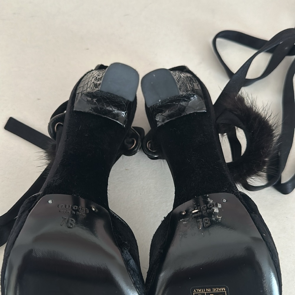 Tom Ford Gucci Mink Python Velvet Heels 7 NWT - Picture 11 of 15